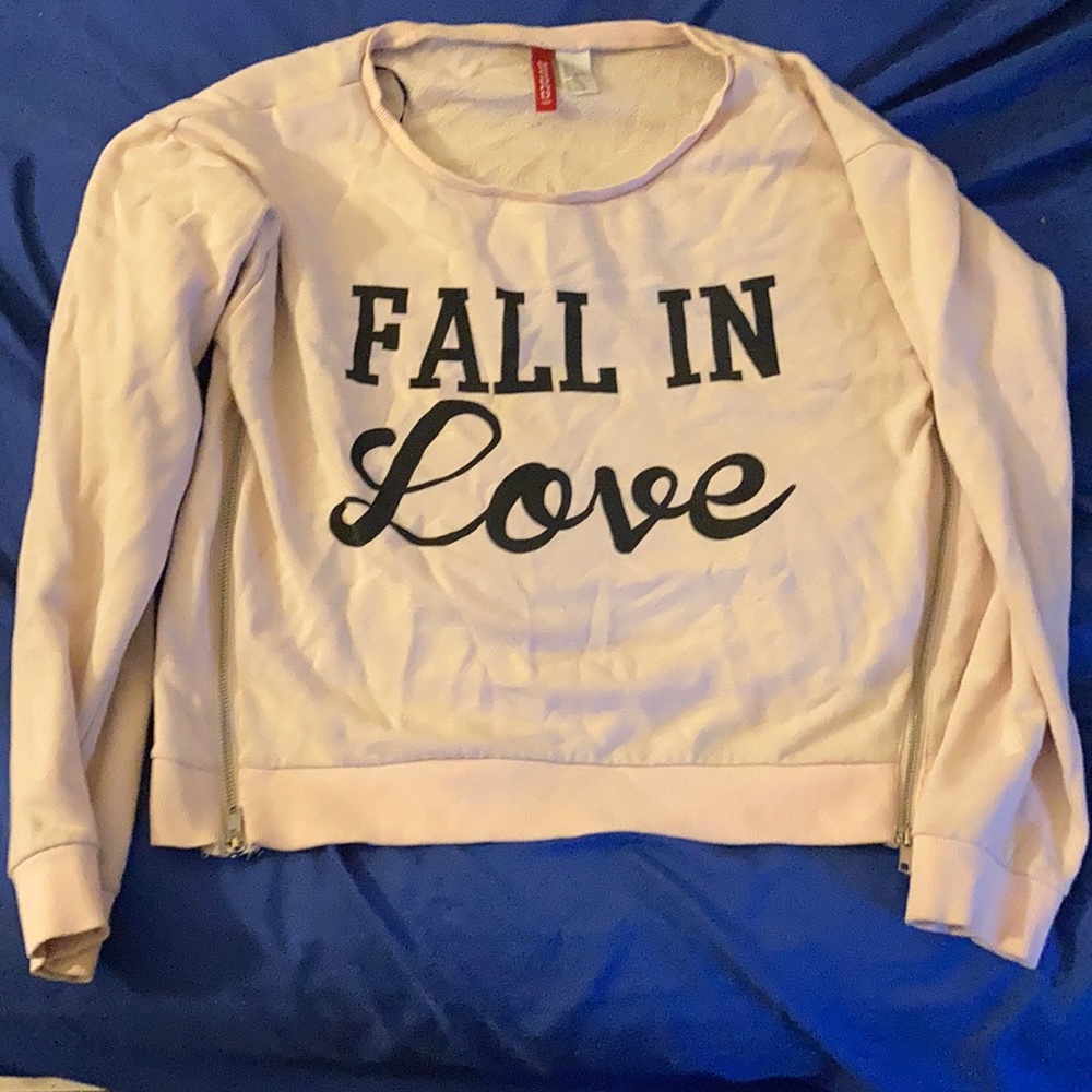 Sweatshirt